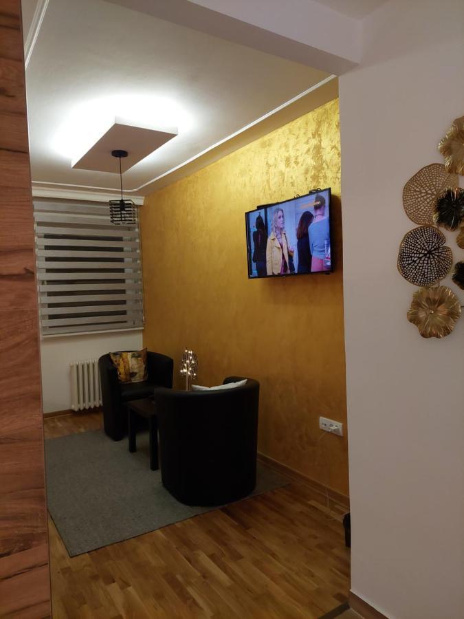 Room 23 Beograd Bagian luar foto